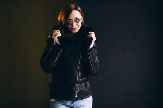How Should a Leather Bomber Jacket Fit Men’s & Women’s Guide